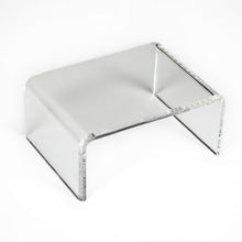 Load image into Gallery viewer, 1/4-Inch Thick Beveled Edge Acrylic Risers